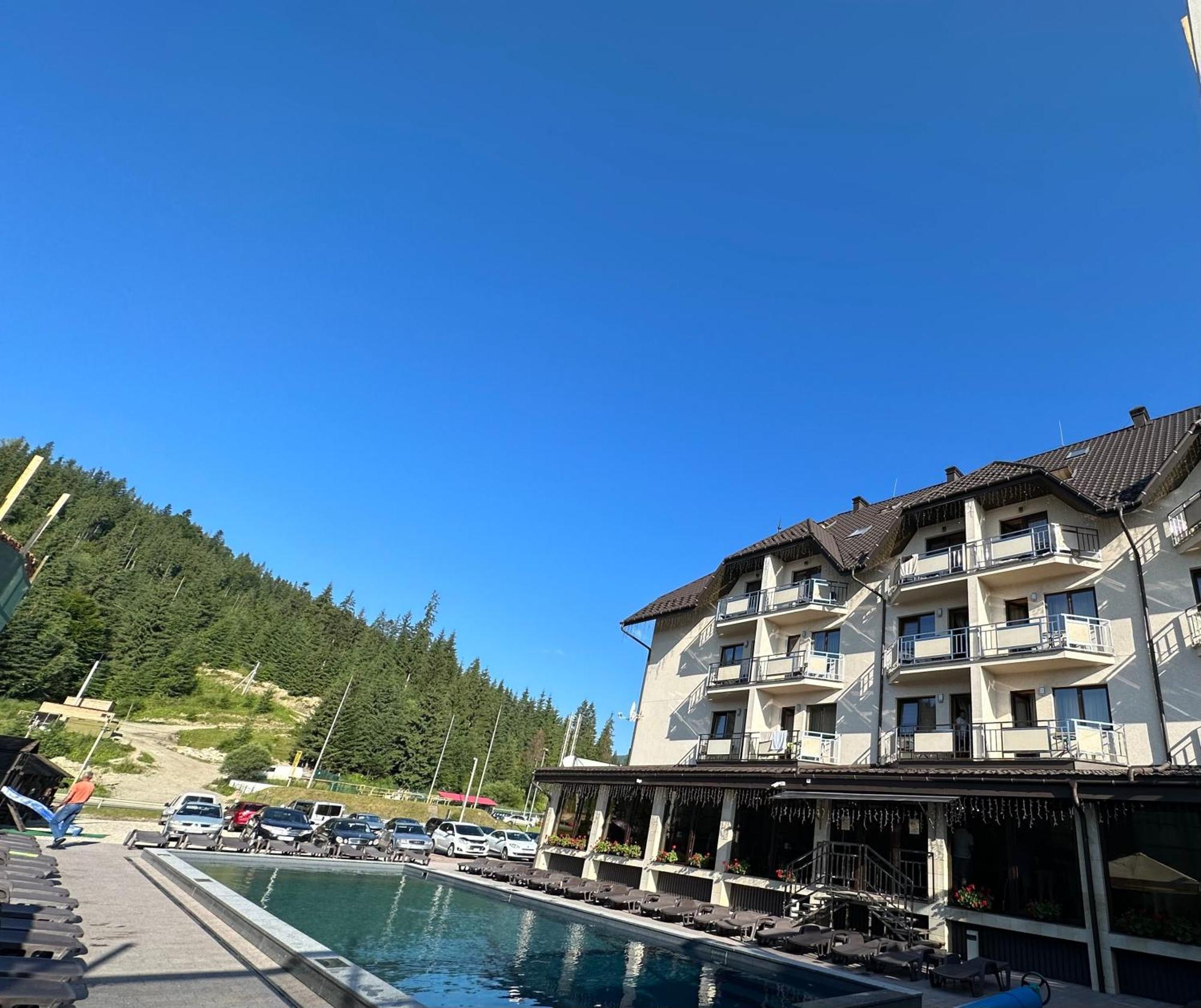 Continental Spa Resort Bukovel Eksteriør bilde