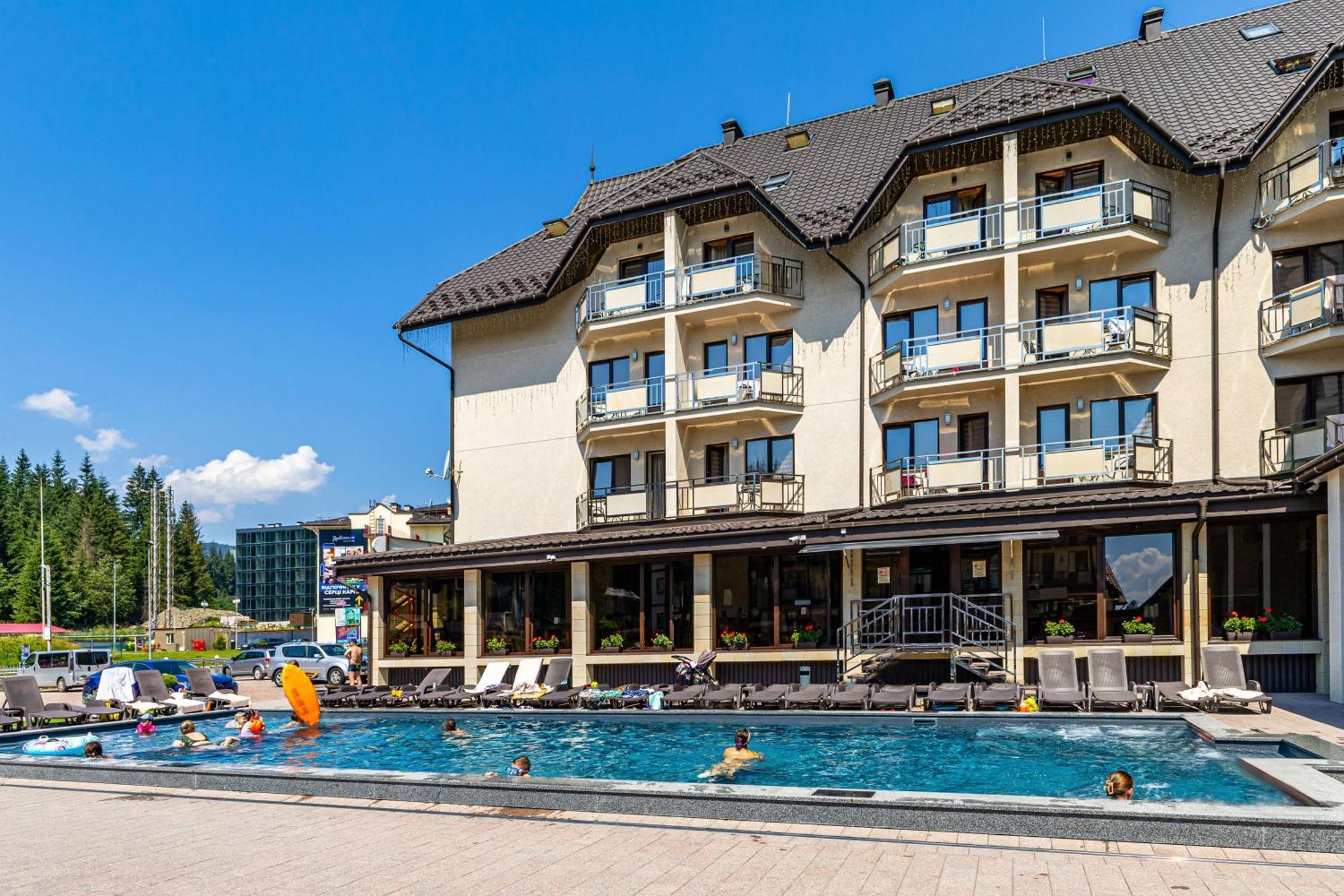 Continental Spa Resort Bukovel Eksteriør bilde