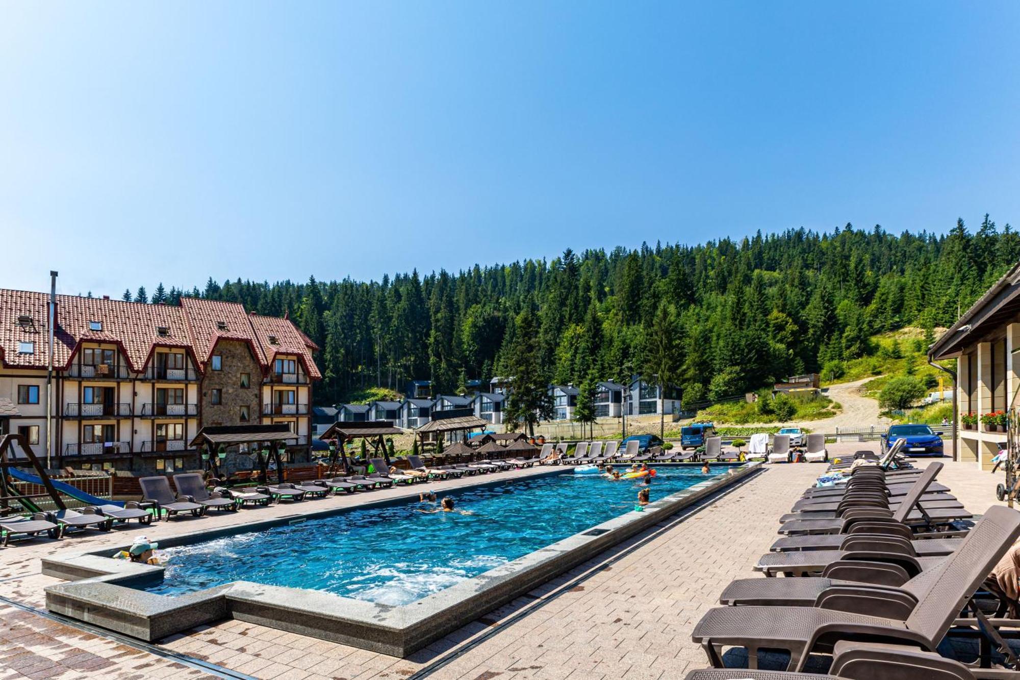 Continental Spa Resort Bukovel Eksteriør bilde